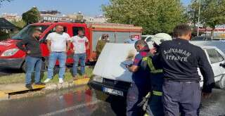 Adıyaman'da seyir halindeki otomobil alev aldı